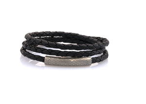 bracelet-woman-minerva-Neptn-FOL-silber-4-schwarz-triple-leather.jpg